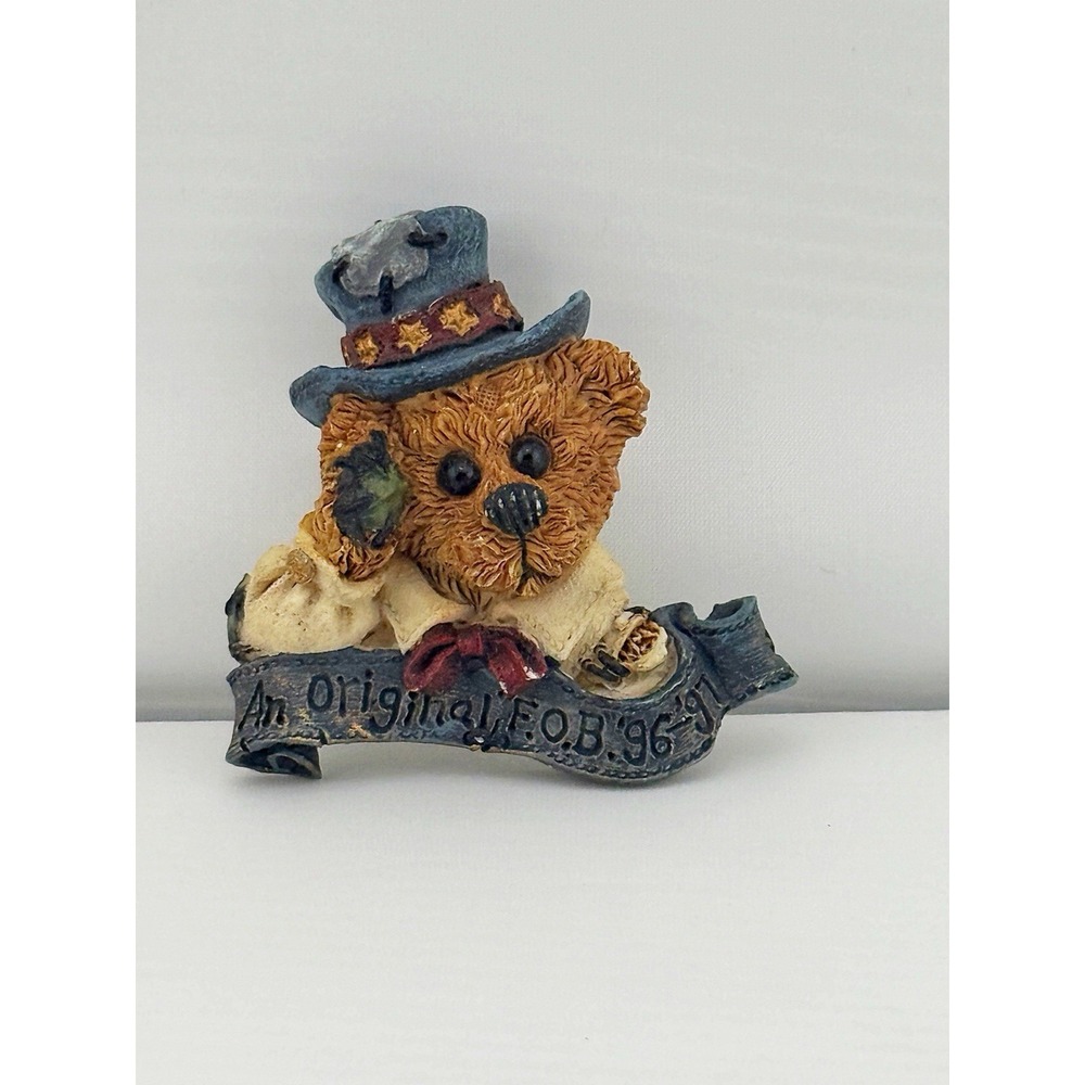 Vintage 1996-97 Boyd's Bear Resin Pin Uncle Elliot